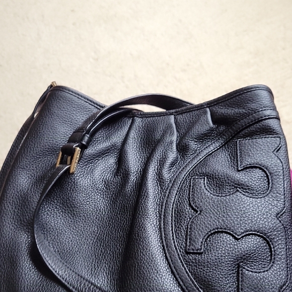 Tory Burch Black Leather Strap with Gold Accent - Picture 7 of 7